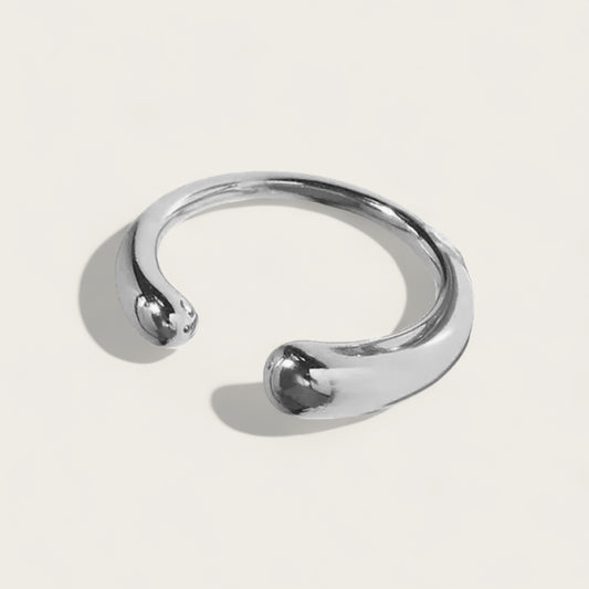 Asymmetrical Ring