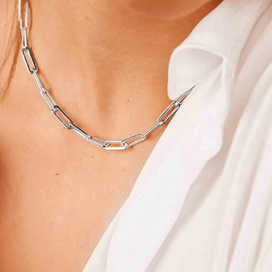 Chunky Paperclip Necklace