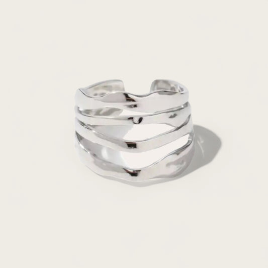 Waves Ring